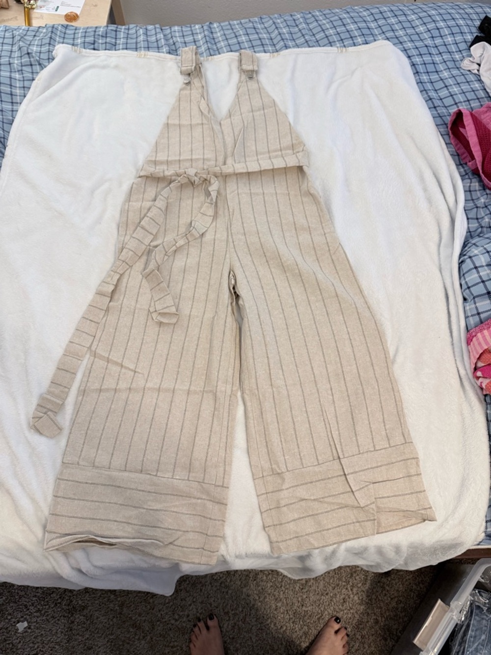 Moon River Pinstripe Linen Jumpsuit with Wide Leg & Tie Waist – Size M